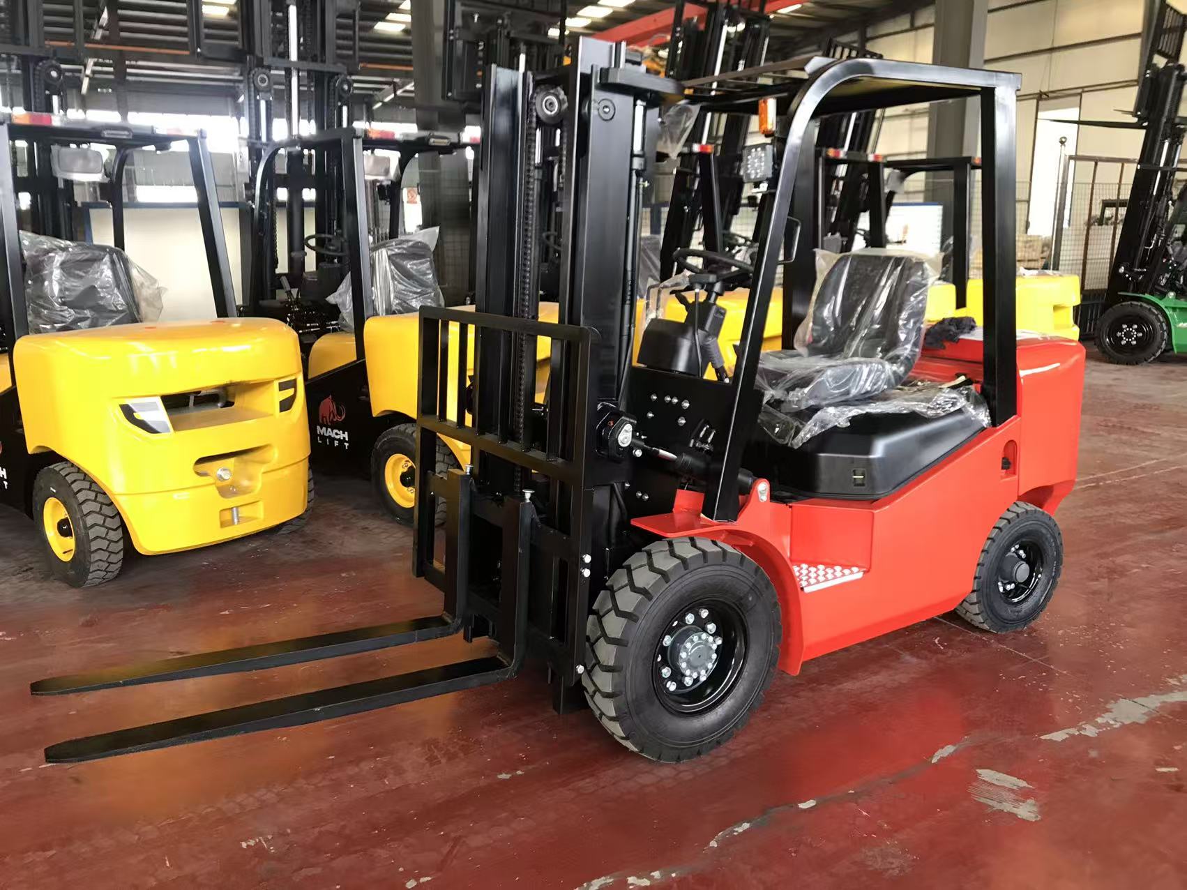 3 ton diesel forklift — front three-quarter view